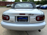 Used 1990 MAZDA MX-5 Miata image 2