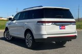 New 2023 Lincoln Navigator Reserve image 3