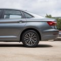 Used 2021 Volkswagen Jetta SE w/ SE Cold Weather Package image 4
