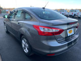 Used 2014 Ford Focus SE w/ SE Winter Package image 5