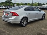 Used 2017 Volvo S60 T5 Inscription w/ Convenience Package image 4
