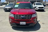 Used 2017 Ford Explorer XLT w/ Equipment Group 202A image 5