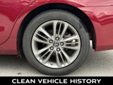 Used 2017 Toyota Camry SE w/ Moonroof Package image 4