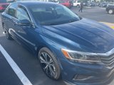 Used 2020 Volkswagen Passat 2.0T SEL image 3