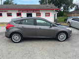 Used 2012 Ford Focus SEL image 2