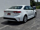 Used 2022 Toyota Corolla LE image 3