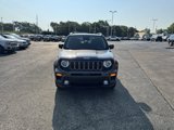 Used 2019 Jeep Renegade Latitude w/ Cold Weather Group image 2