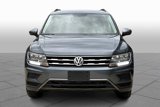 Used 2020 Volkswagen Tiguan SE w/ Panoramic Sunroof Package image 3