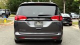 Used 2021 Chrysler Voyager Lxi image 5