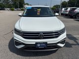Certified 2022 Volkswagen Tiguan SE image 3