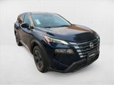 Used 2024 Nissan Rogue SV image 3