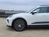 Used 2024 Porsche Macan 4 Electric image 6