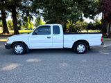 Used 2000 Toyota Tacoma 2WD Xtracab image 2