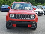 Used 2016 Jeep Renegade Latitude w/ Popular Equipment Group image 2