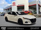 Used 2022 Nissan Altima 2.5 SR w/ Midnight Edition Package image 1