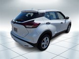 Used 2022 Nissan Kicks S image 4