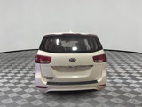 Used 2016 Kia Sedona L image 2