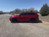 Used 2024 Toyota Highlander XSE image 3
