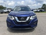 Used 2020 Nissan Rogue SV image 2