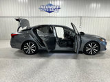 Used 2020 Nissan Altima 2.5 Platinum image 2