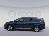 Used 2020 Chrysler Pacifica Touring-L Plus w/ Advanced Safetytec Group image 2
