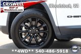 Used 2023 Jeep Cherokee Altitude Lux image 3