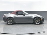 Used 2018 MAZDA MX-5 Miata Club image 4