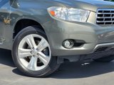 Used 2010 Toyota Highlander Limited image 3