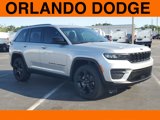 New 2025 Jeep Grand Cherokee Altitude image 2