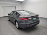Used 2019 Ford Fusion SE image 5