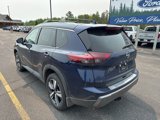 Used 2024 Nissan Rogue SL image 3
