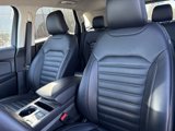 Used 2024 Ford Edge SEL image 3