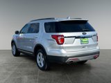 Used 2017 Ford Explorer XLT image 5