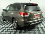 Used 2015 Nissan Pathfinder S image 4