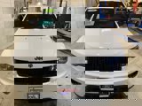 Used 2018 Jeep Grand Cherokee Laredo image 2