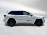 Used 2017 Jeep Grand Cherokee Altitude image 3