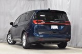 New 2025 Chrysler Pacifica Select image 2