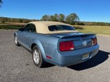 Used 2007 Ford Mustang Convertible image 3