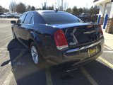 Used 2016 Chrysler 300 Limited image 5