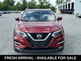 Used 2020 Nissan Rogue Sport SL w/ Premium Package image 2