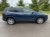 Used 2018 Jeep Cherokee Latitude w/ Cold Weather Group image 4
