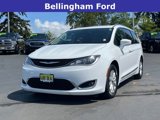 Used 2018 Chrysler Pacifica Touring-L image 1