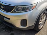 Used 2014 Kia Sorento LX image 4