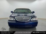 Used 2007 Lincoln Town Car Signature image 2