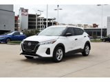 Used 2024 Nissan Kicks S image 2