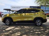 Used 2023 Kia Seltos SX w/ SX Sunroof Package image 2