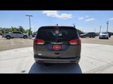 Used 2022 Chrysler Voyager LX image 4