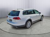 Used 2017 Volkswagen Golf Alltrack SE image 4