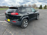 Used 2017 Jeep Cherokee Trailhawk image 4