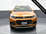 Used 2017 Chevrolet Trax LT w/ Sun & Sound Package image 2